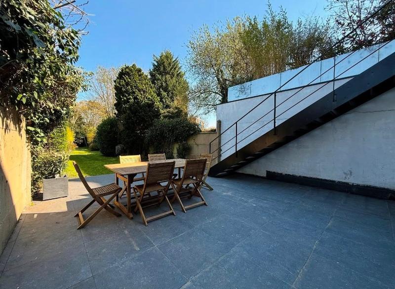 Maison - 152 m² - 6 pièces