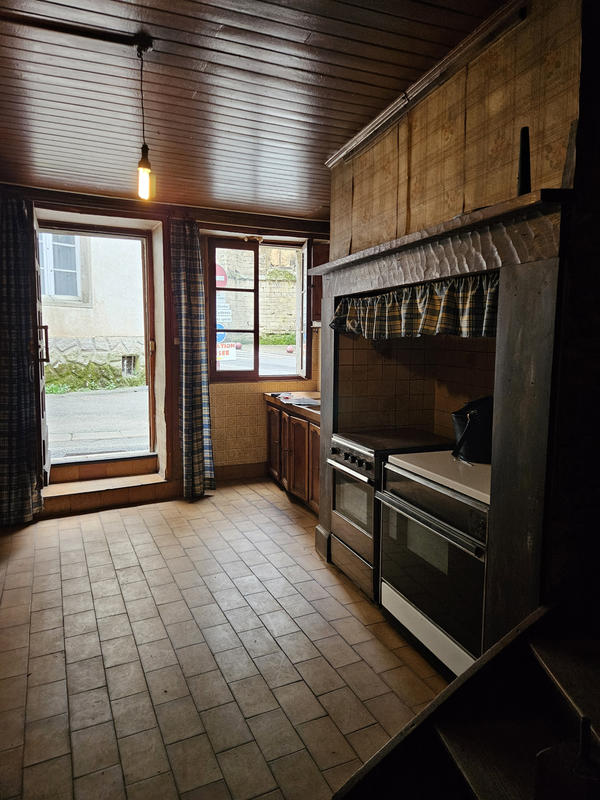 Maison - 86 m² - 5 pièces