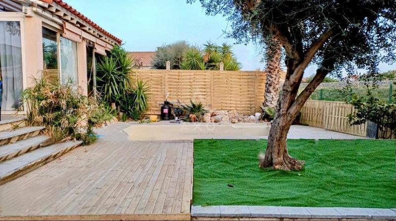 Maison - 93 m² - 4 pièces