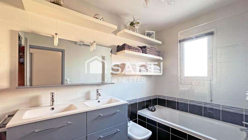 Maison - 162 m² - 5 pièces