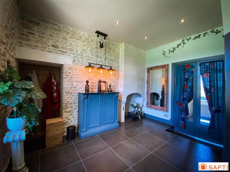 Château - 495 m² - 15 pièces