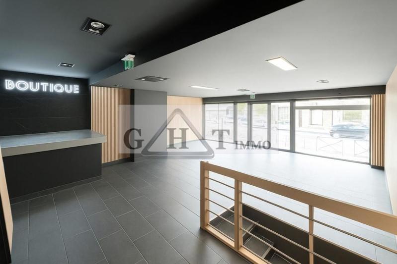 Local commercial - 130 m²