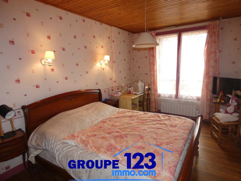 Maison - 202 m² - 5 pièces