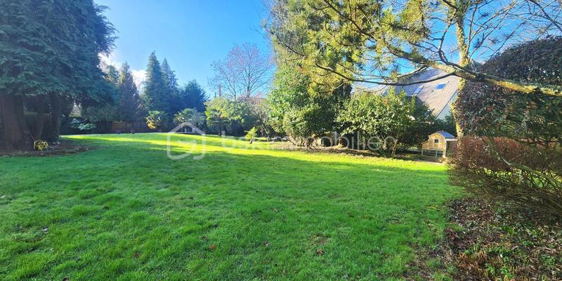 Propriété - 230 m² - 8 pièces