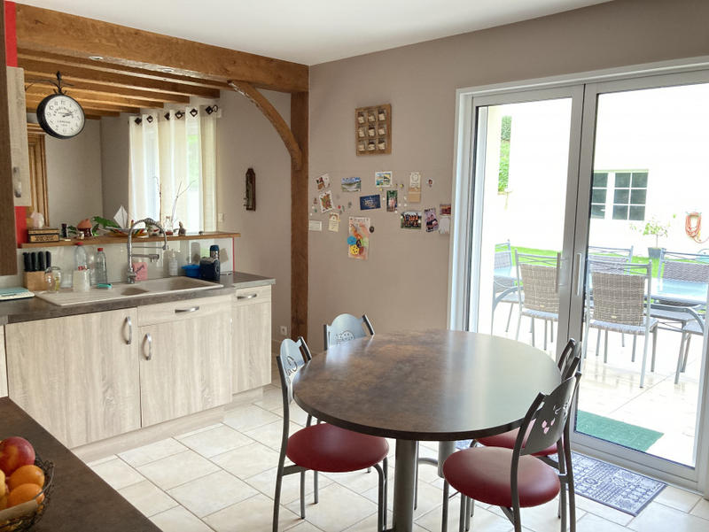 Maison - 163 m² - 8 pièces