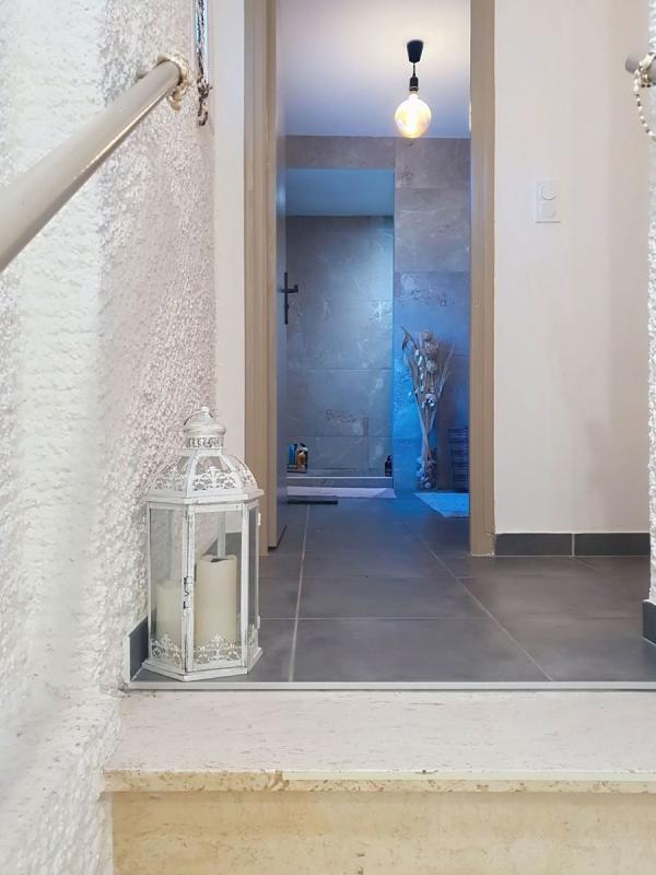 Maison - 195 m² - 7 pièces