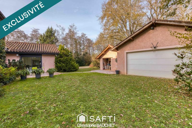 Villa - 213 m² - 6 pièces