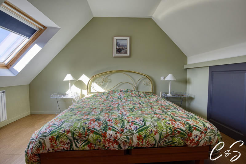 Maison - 131 m² - 6 pièces