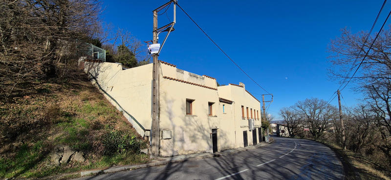 Maison - 97 m² - 4 pièces