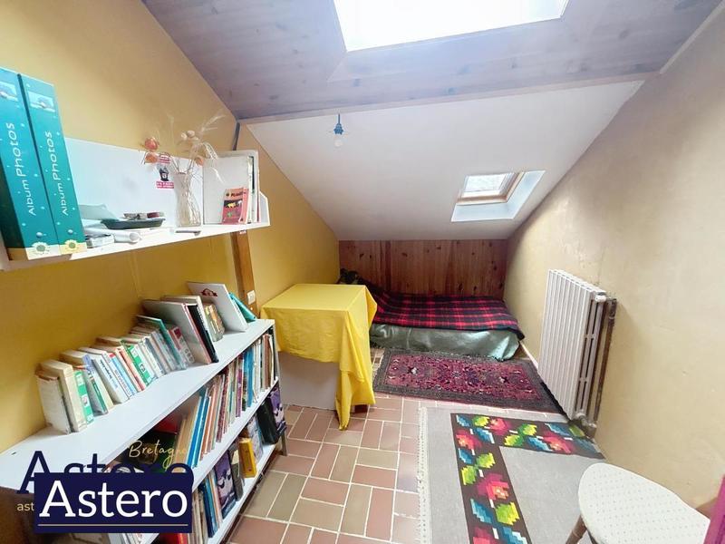 Maison - 95 m² - 5 pièces