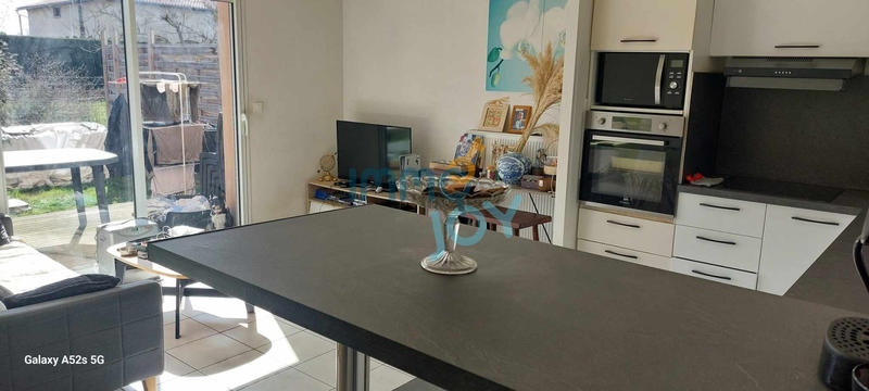 Maison - 99 m² - 4 pièces