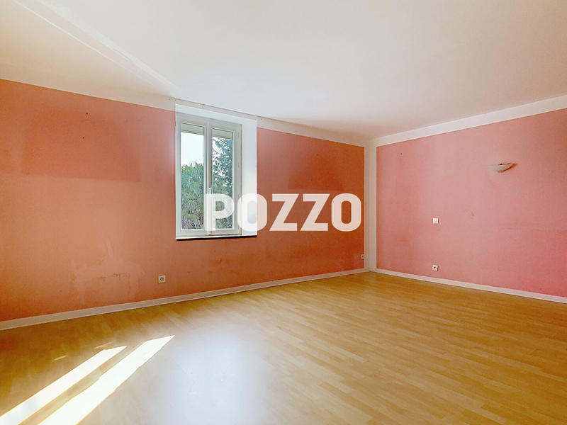 Maison - 185 m² - 6 pièces