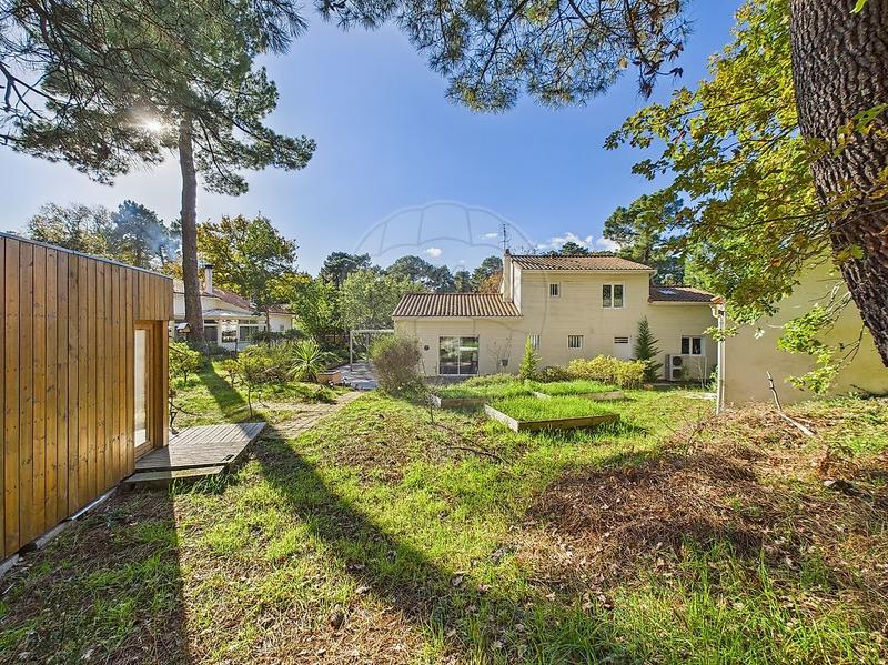 Maison - 154 m² - 5 pièces