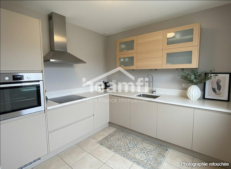 Maison - 95 m² - 4 pièces