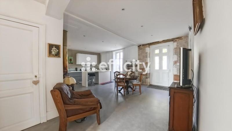 Corps de ferme - 128 m² - 5 pièces