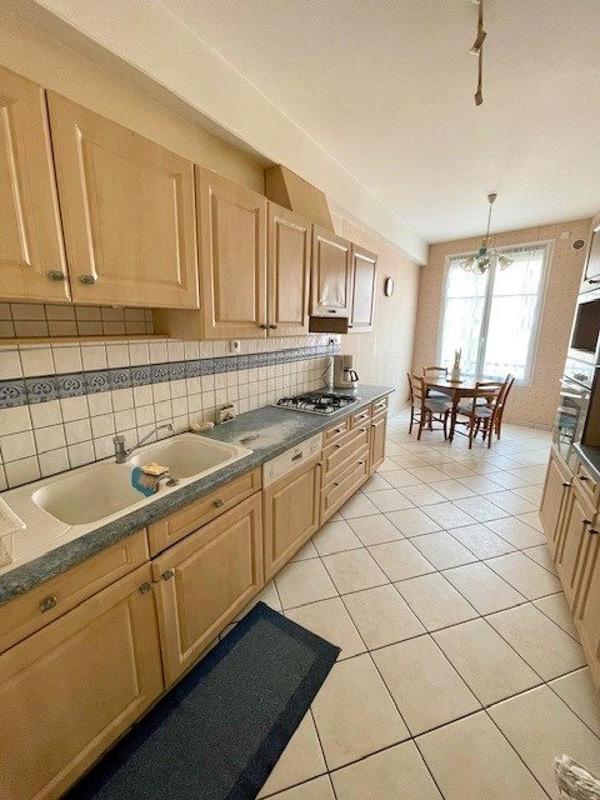 Maison - 144 m² - 7 pièces