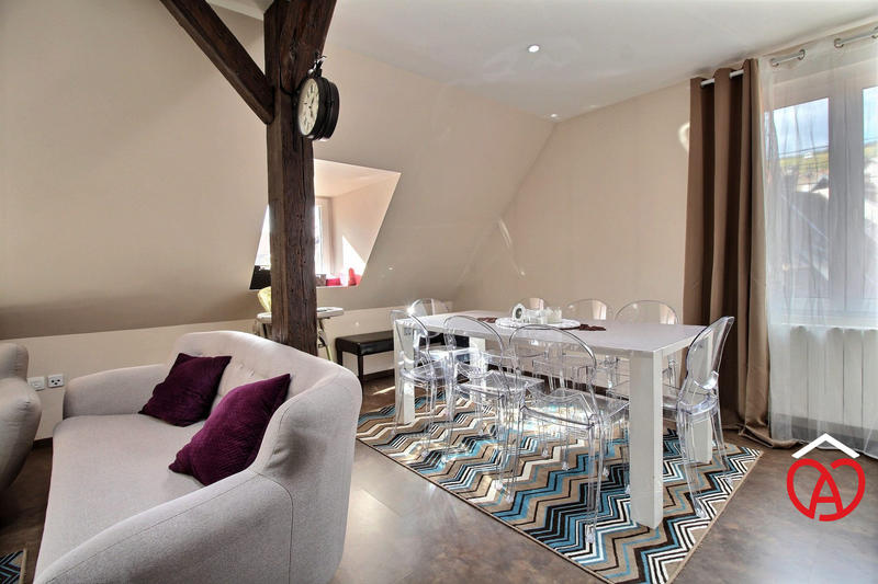 Appartement - 83 m² - 4 pièces