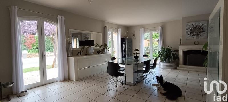 Maison - 197 m² - 7 pièces