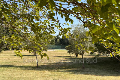 Mas - 334 m² - 9 pièces