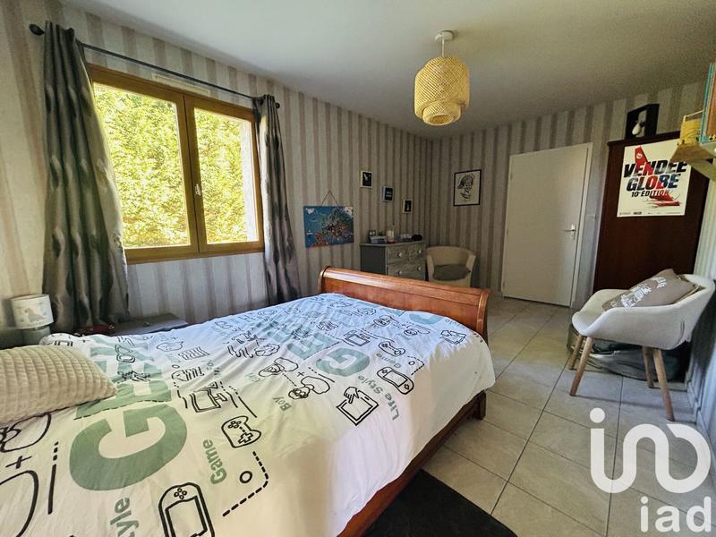 Maison - 183 m² - 5 pièces