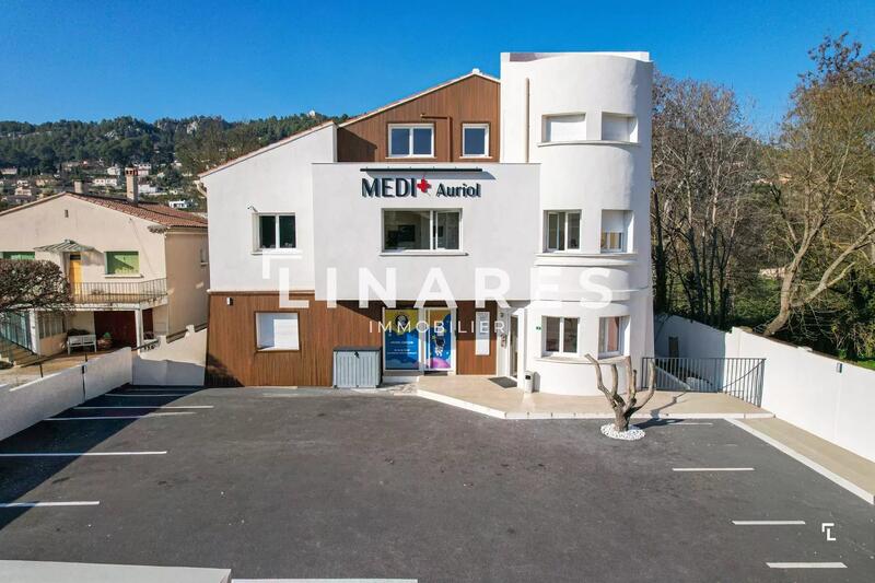 Bureau - 21 m² - 1 pièce