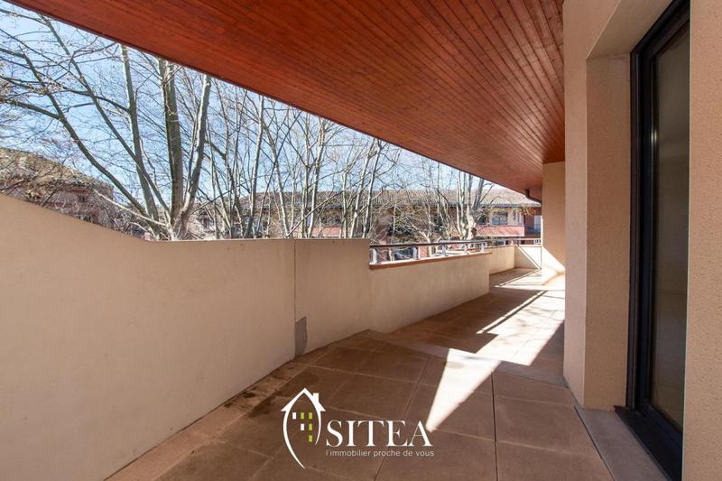 Appartement - 184 m² - 5 pièces