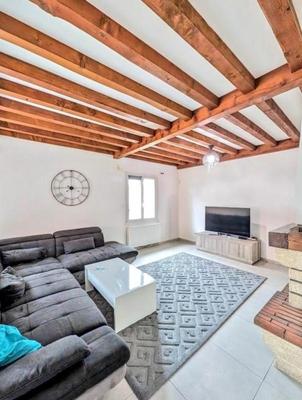 Maison - 140 m² - 4 pièces