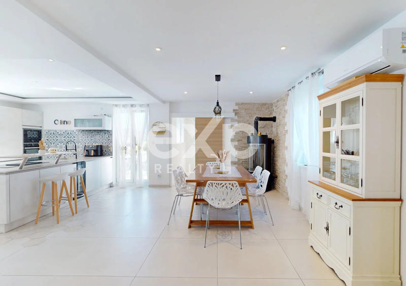 Maison - 125 m² - 6 pièces