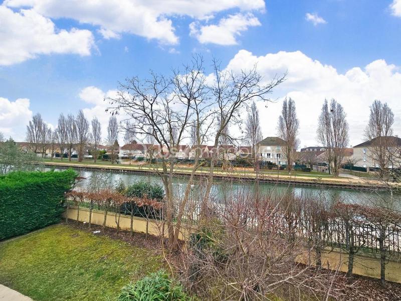 Pavillon - 115 m² - 6 pièces