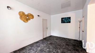 Maison - 172 m² - 9 pièces