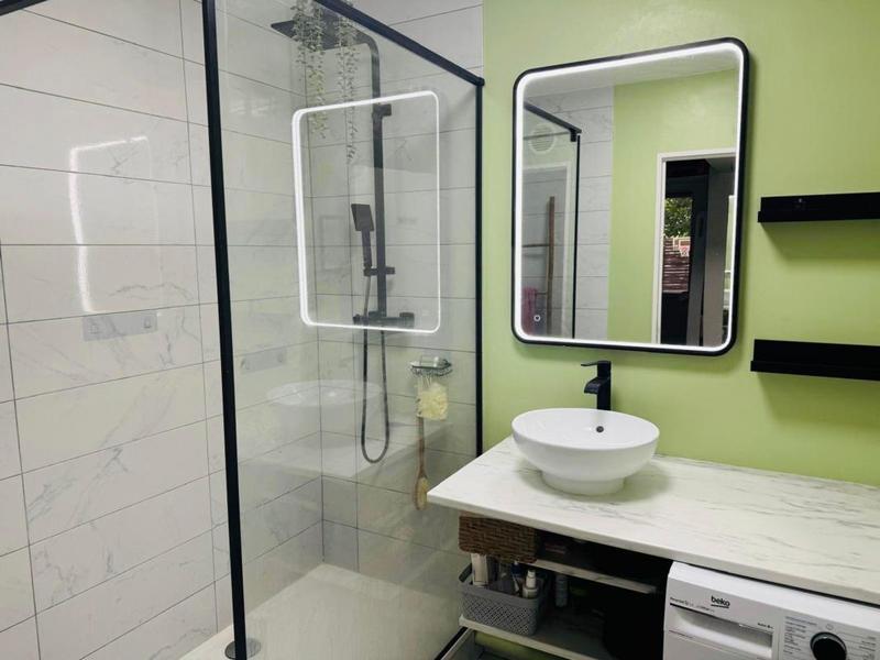 Appartement - 80 m² - 4 pièces