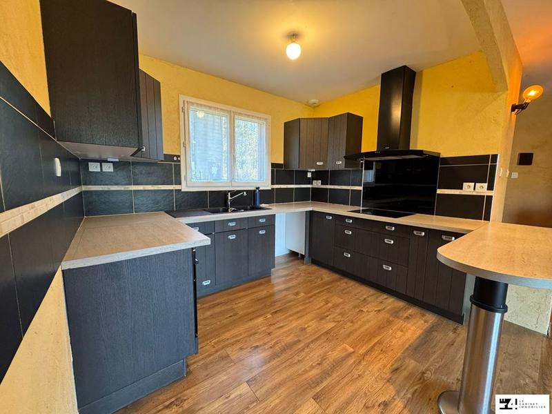 Maison traditionnelle - 123 m² - 6 pièces