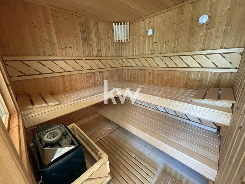 Maison d'architecte - 257 m² - 6 pièces