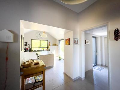 Maison - 175 m² - 9 pièces