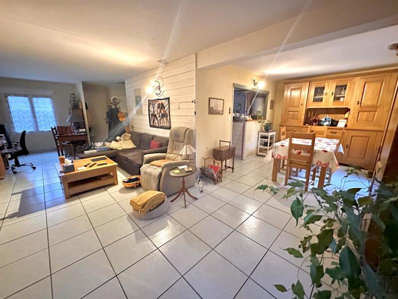 Maison - 110 m² - 5 pièces