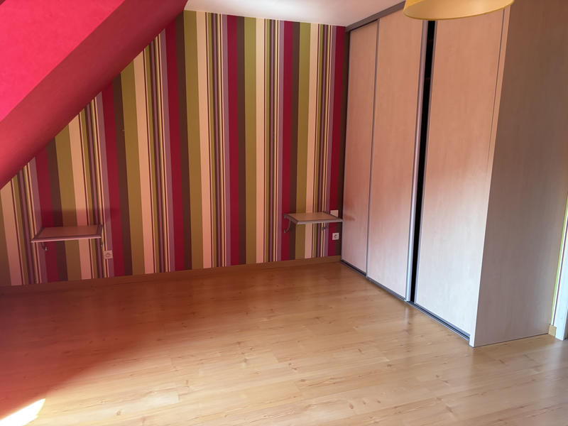 Maison - 140 m² - 7 pièces