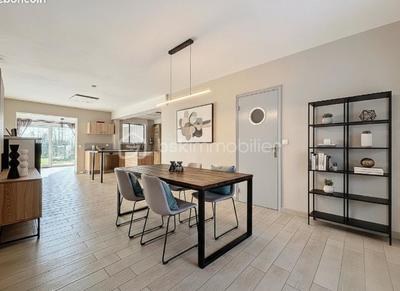 Maison de ville - 109 m² - 5 pièces