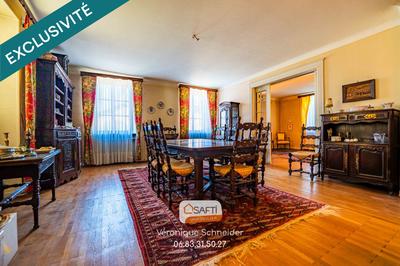 Maison - 332 m² - 13 pièces