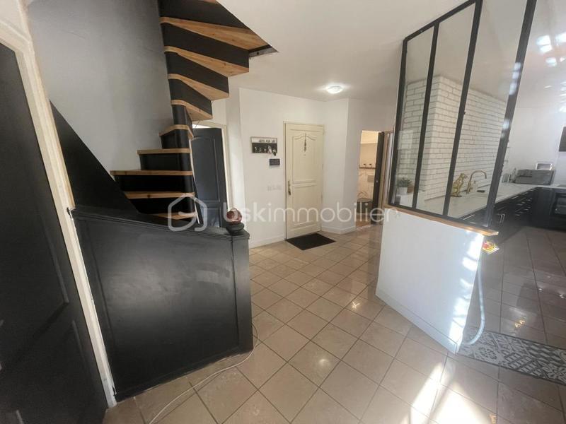 Maison - 145 m² - 5 pièces