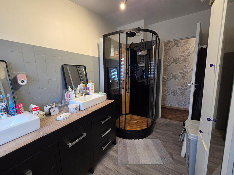 Maison - 84 m² - 4 pièces