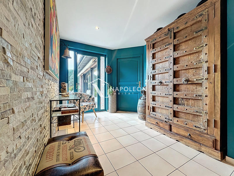 Maison - 200 m² - 6 pièces