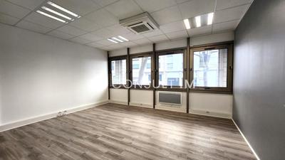 Bureau - 158 m²