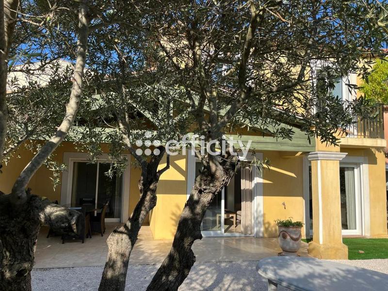 Maison - 106 m² - 4 pièces