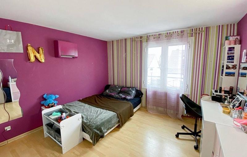 Maison - 165 m² - 8 pièces