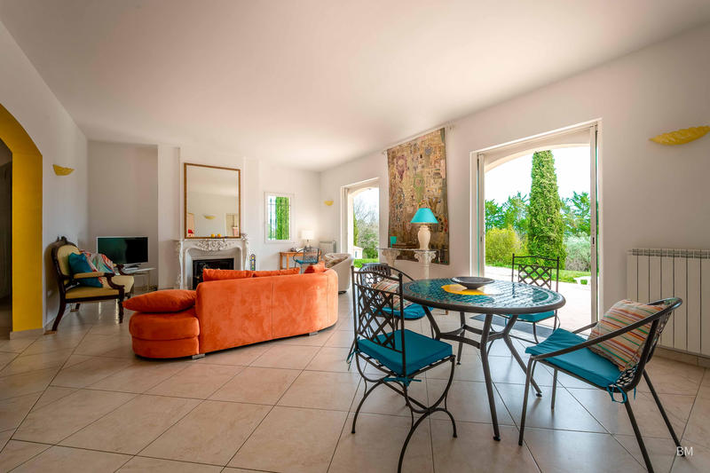 Propriété - 170 m² - 5 pièces