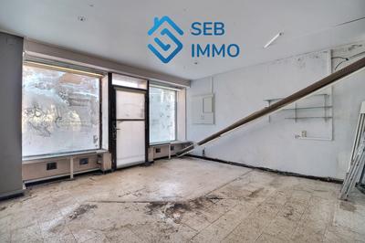 Local commercial - 101 m²