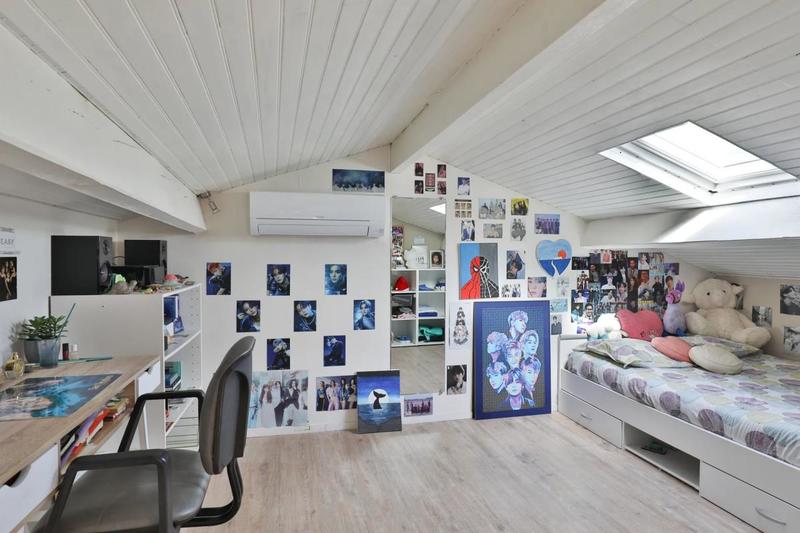 Maison - 164 m² - 5 pièces