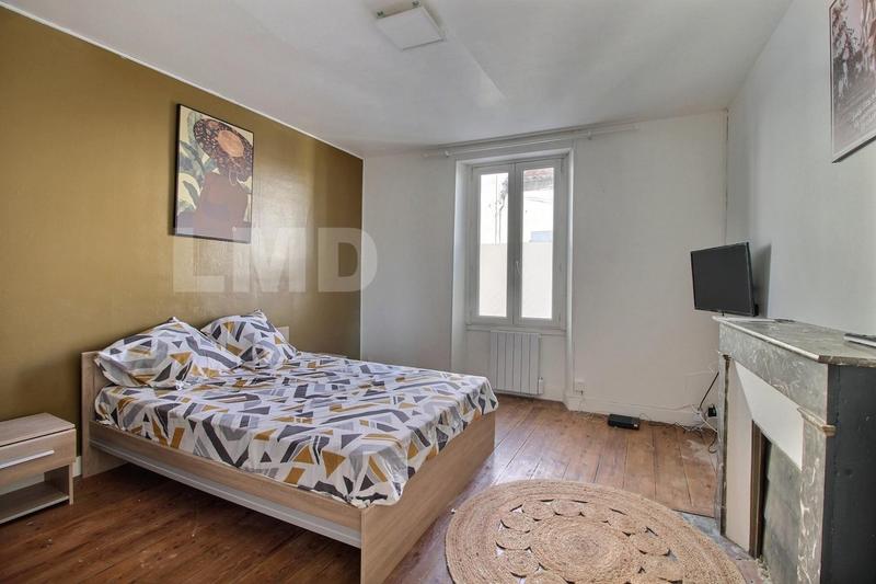 Maison de ville - 88 m² - 5 pièces