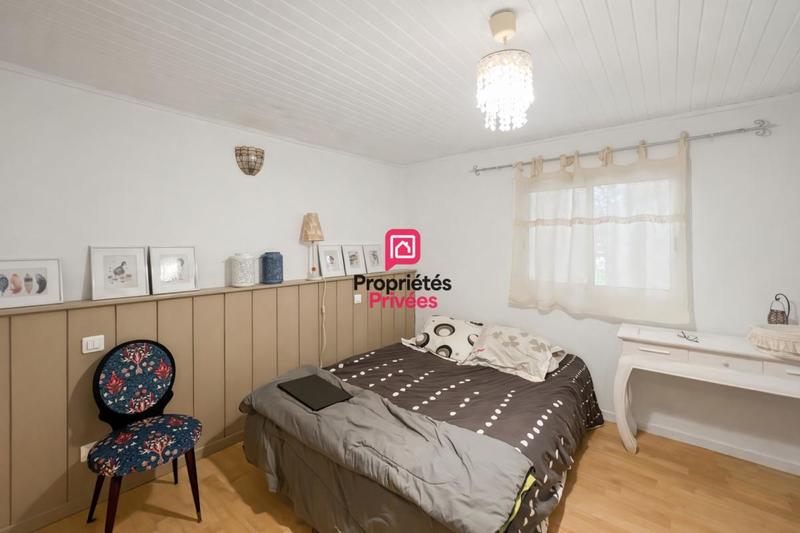 Maison - 273 m² - 8 pièces