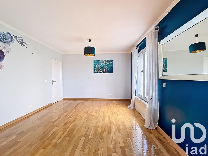 Maison - 177 m² - 7 pièces